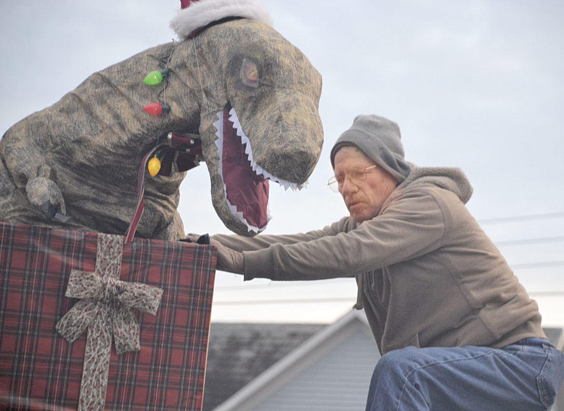 Beverly, Waterford march into Christmas season News, Sports, Jobs